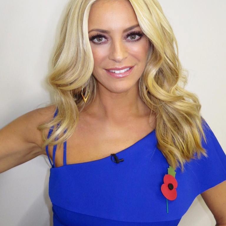 tess-daly-earrings-strictly-week-8-earrings-photo-rosie-odette-jewellery