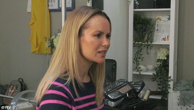 amanda Holden navy and pink striped jumper Ant and Dec SNTA february 2018