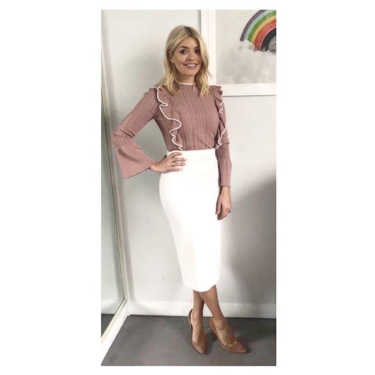 Holly willoughby This Morning outfit pink contrast frill jumper white knit skirt nude suede court shoes MArch 2018