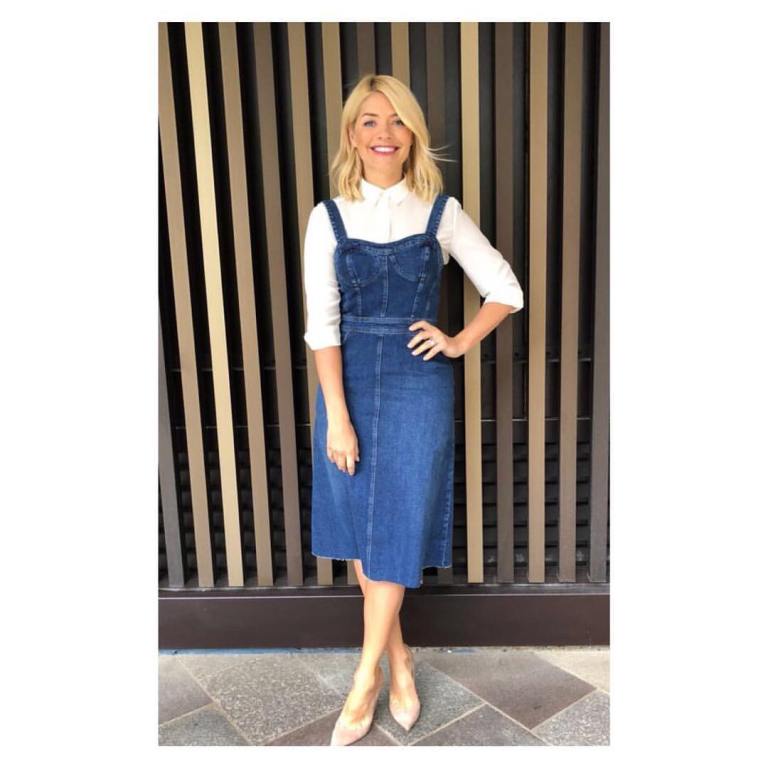 Holly Willoughby his Morning outfit blue denim dress white shirt nude court shoes April 2018