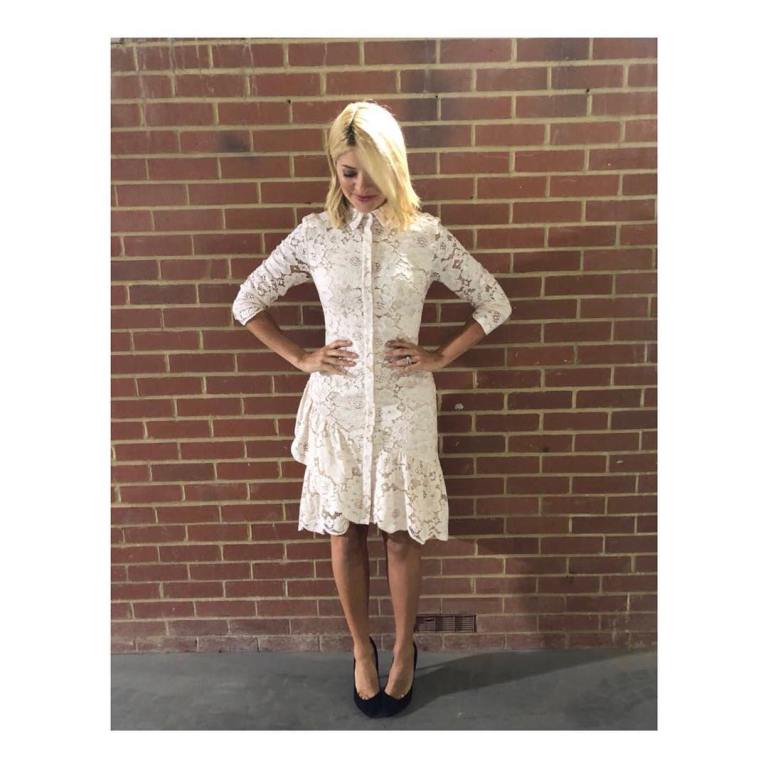 Holly Willoughby This Morning outfit white lace dress black shoes May 2018