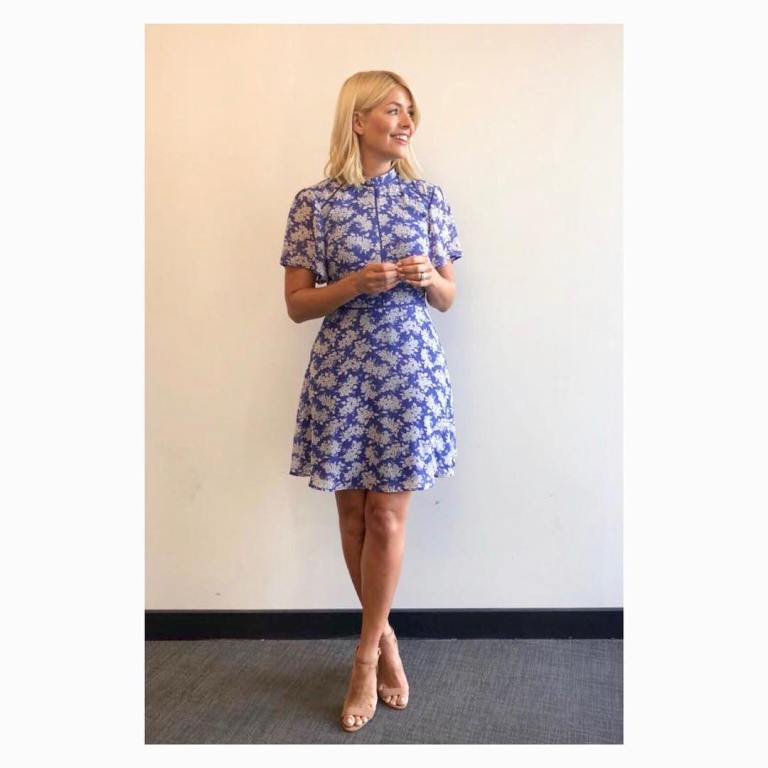 Holly Willoughby This Morning style outfit blue and white print dress nude sandals June 2018
