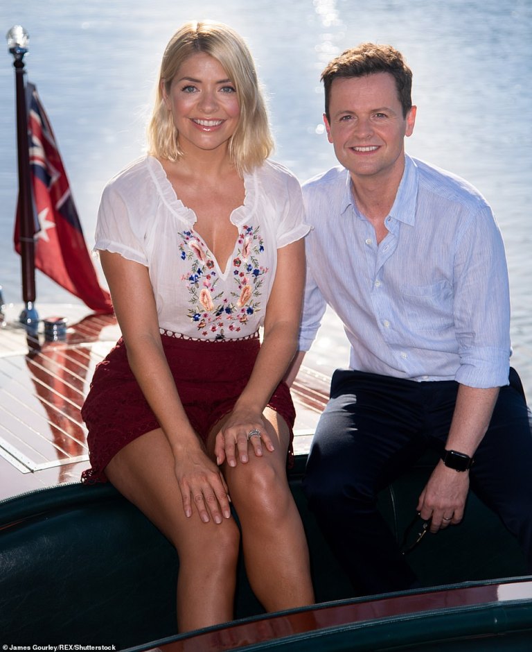 where to get holly Willoughby embroidered blouse red shorts I'm a Celebrity November 2018