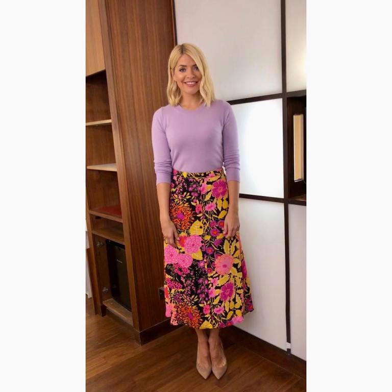 where to get holly willoughby this morning outfit today florl skirt pink lilac jumper nude court shoes january 2019 photo holly willoughby