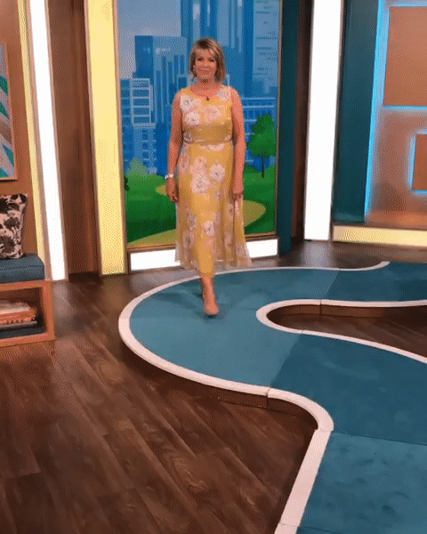 Ruth Langsford citrine dress This Morning July 2019.gif