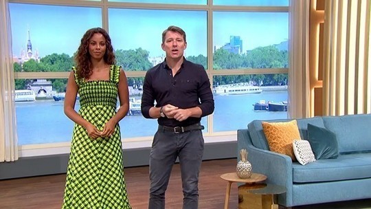 How to find Rochelle Humes This Morning outfit today green and black seersucker dress August 2019 photo ITV com