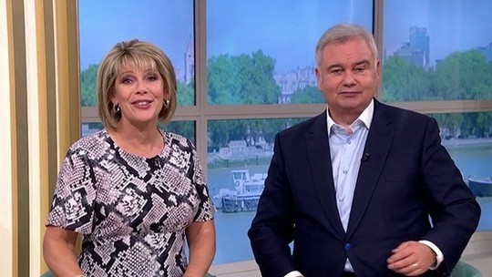 how to find ruth Langsford This Morning outfit today pale pink snake print dress September 2019 Photo ITV com