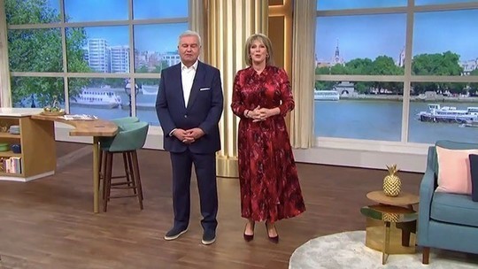 how to find Ruth Langsford This Morning outfit today red satin snake print dress September 2019 Photo ITV com
