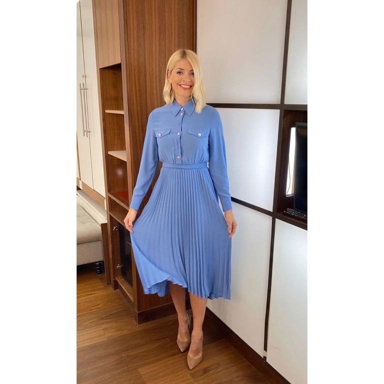 where to get all Holly Willoughby This Morning outfits light blue shirt dress 23 January 2020 Photo Holly Willoughby