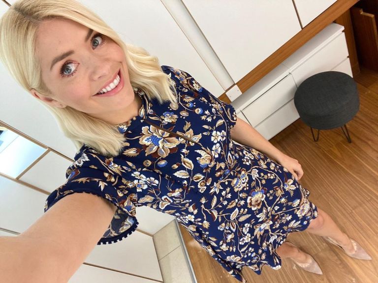 Where to get all Holly Willoughby this Morning dresses blue floral short sleeve dress 5 May 2020 Photo Holly Willoughby