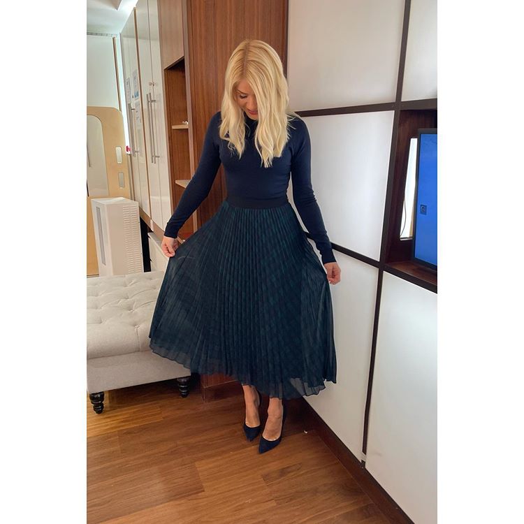 where to get all Holly Willoughby This Morning outfits blue tartan pleated midi skirt blue polo knit suede court shoes 11 November 2020 Photo Holly Willoughby