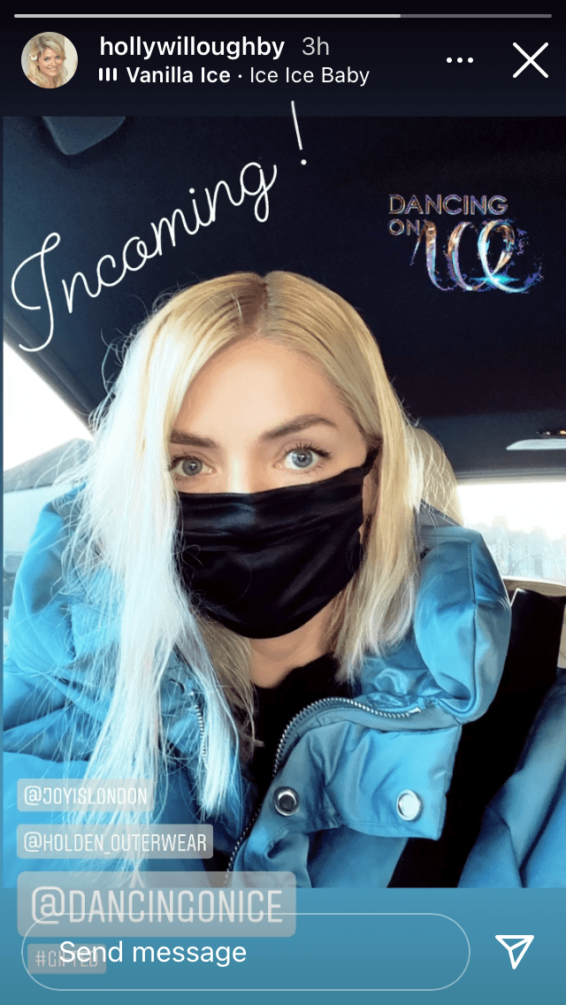 where to get holly willoughby blue satin puffer parka jacket black face mask 17 January 2021 Photo Holly Willoughby