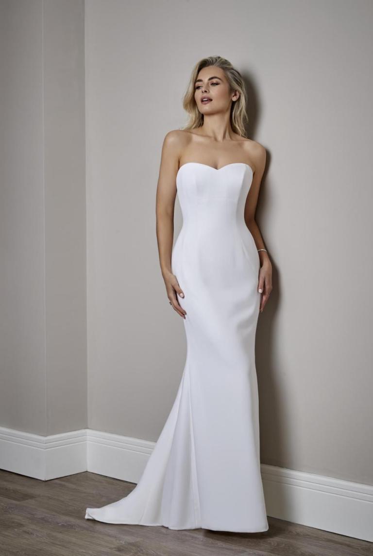 Sassi-Holford-Bridal-2021-Jessica-21-front-scaled-918x1366