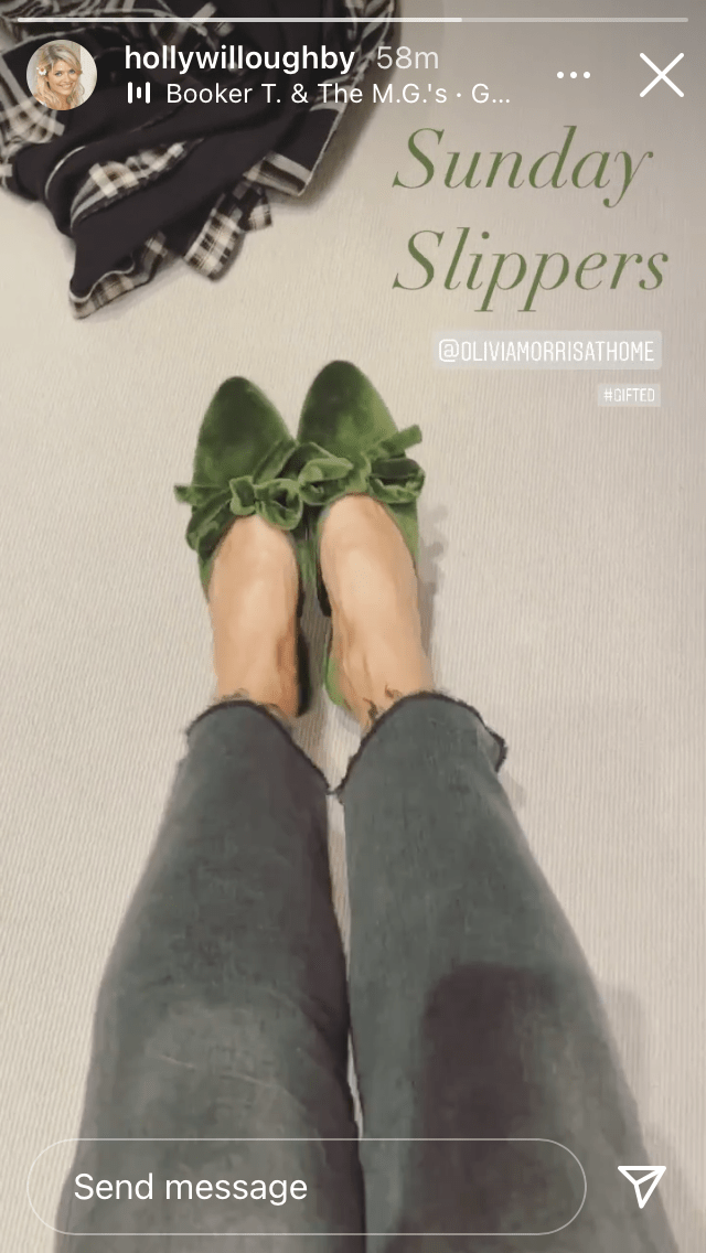 where to get Holly Willoughby green velvet slippers 7 MArch 2021 Photo Holly Willoughby