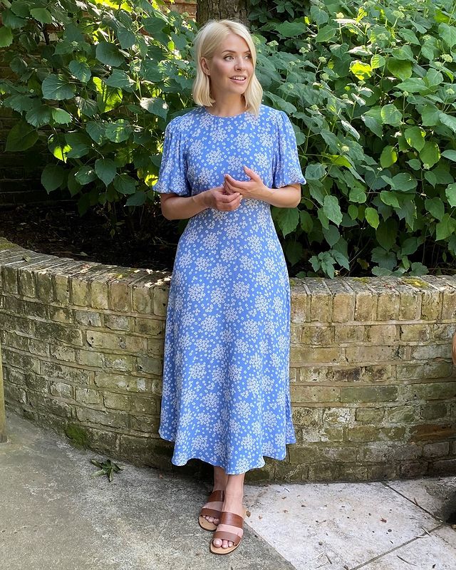 where to get all Holly Willoughby dresses blue and white floral puff sleeve midi dress brown two strap sandals 25 June 2021 Photo M&amp;S