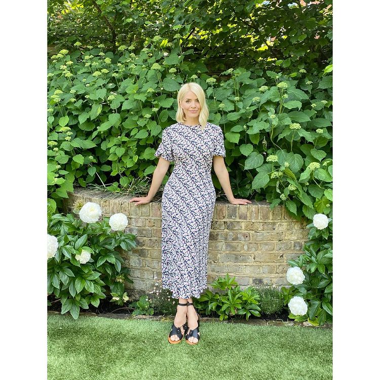 where to get all Holly Willoughby dresses multi puff sleeve floral midaxi dress black sandals 18 June 2021 Photo M&amp;S
