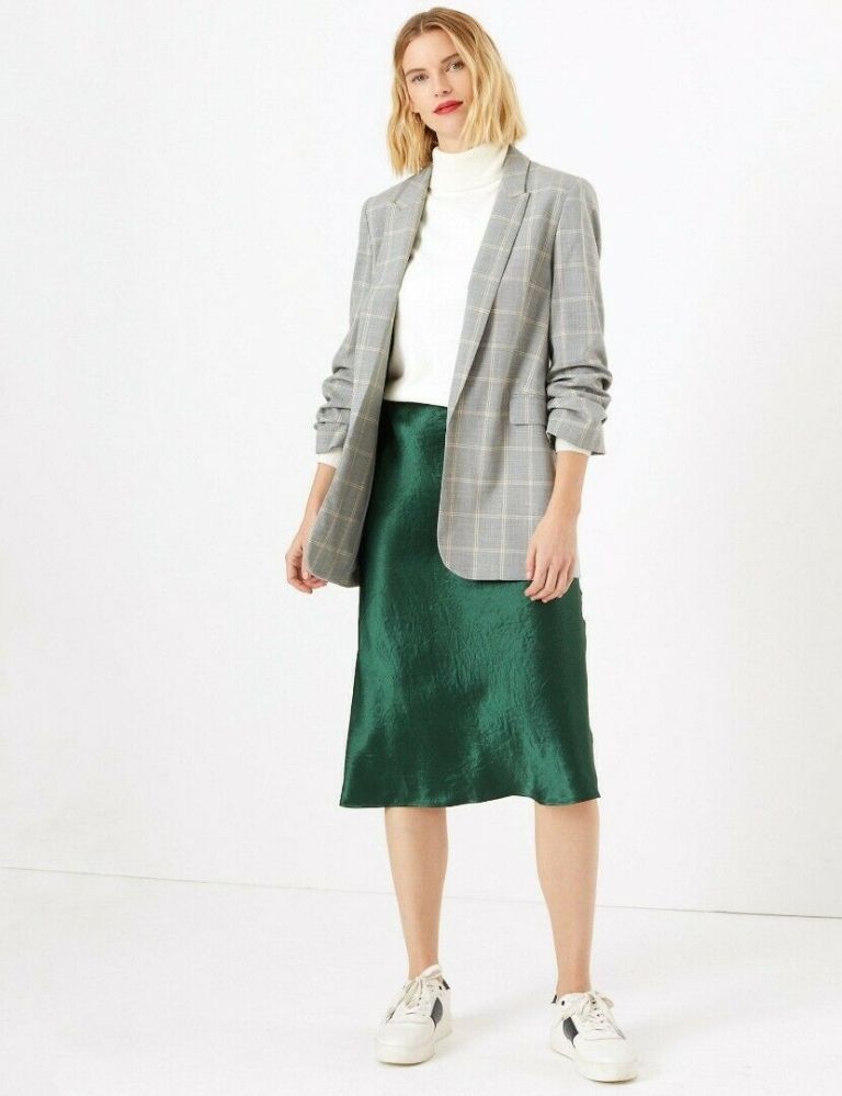 M&amp;S Relaxed Checked Ruched Sleeve Blazer