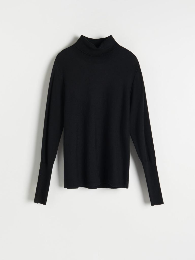 Reserved Lightweight Turtleneck