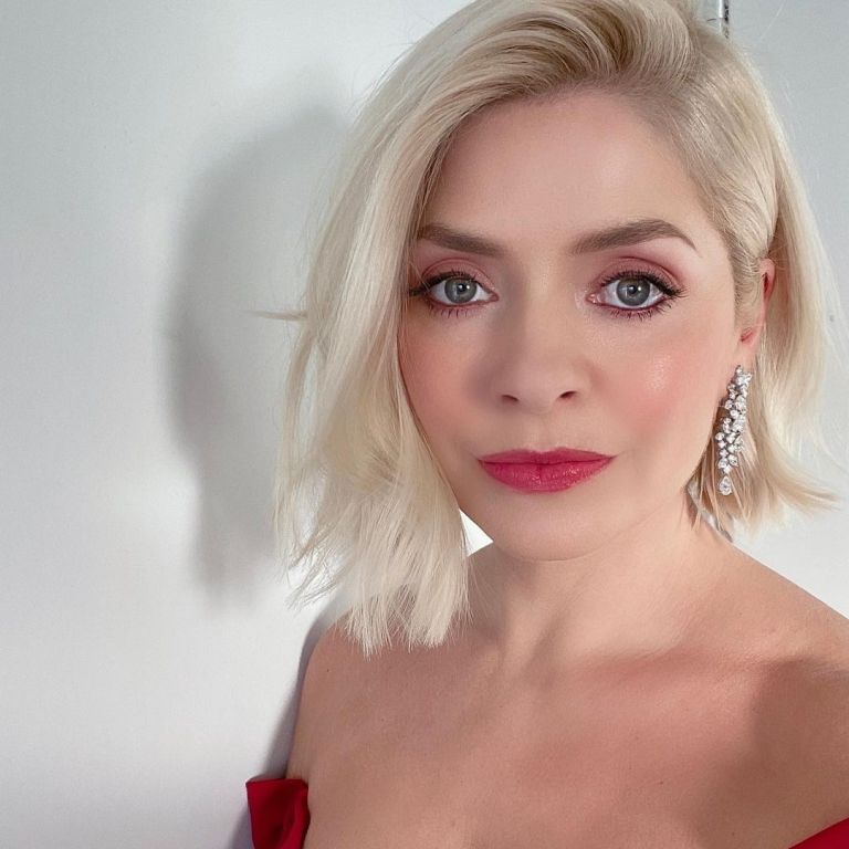 where to get all Holly Willoughby Dancing on Ice dresses raspberry pink strapless gown diamomd earrings 13 January 2022 Photo Holly Willoughby