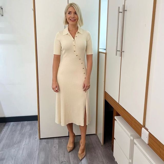where to get all Holly Willoughby This Morning dresses cream ecru knit dress with gold buttos nude suede court shoes 11 January 2022 Photo Holly Willoughby