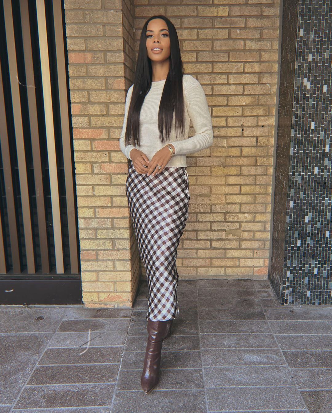 where to get all Rochelle Humes This Morning outits brown gingham satin skirt cream knit brown boots 19 January 2022 Photo Rochelle Humes