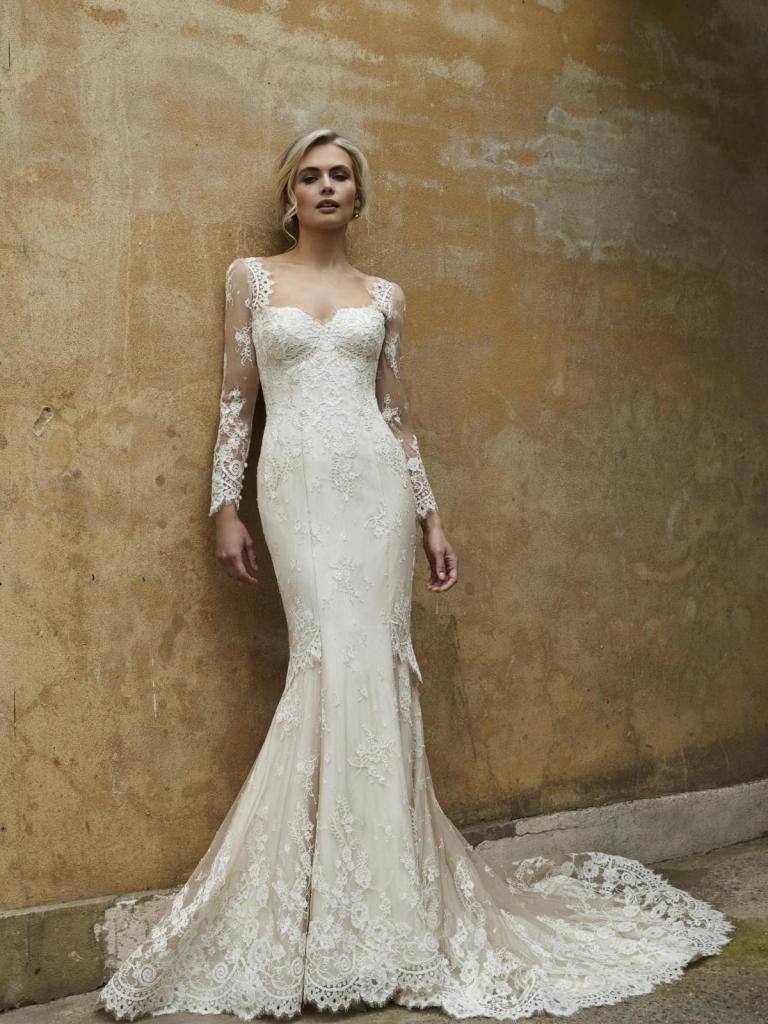 Sassi-Holford-Bridal-2021-Sanda-sleeves-front-1-1-scaled-1200x1600