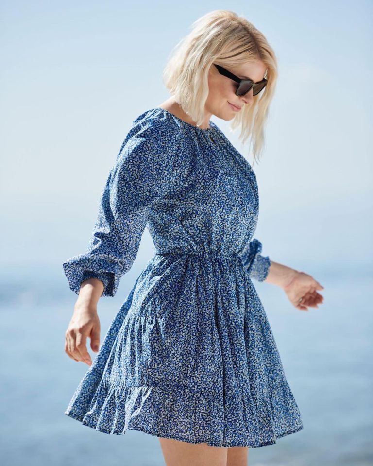 where to get all Holly Willoughby dresses blue floral gathered neck waisted dress 17 May 2022 Photo Holly Willoughby