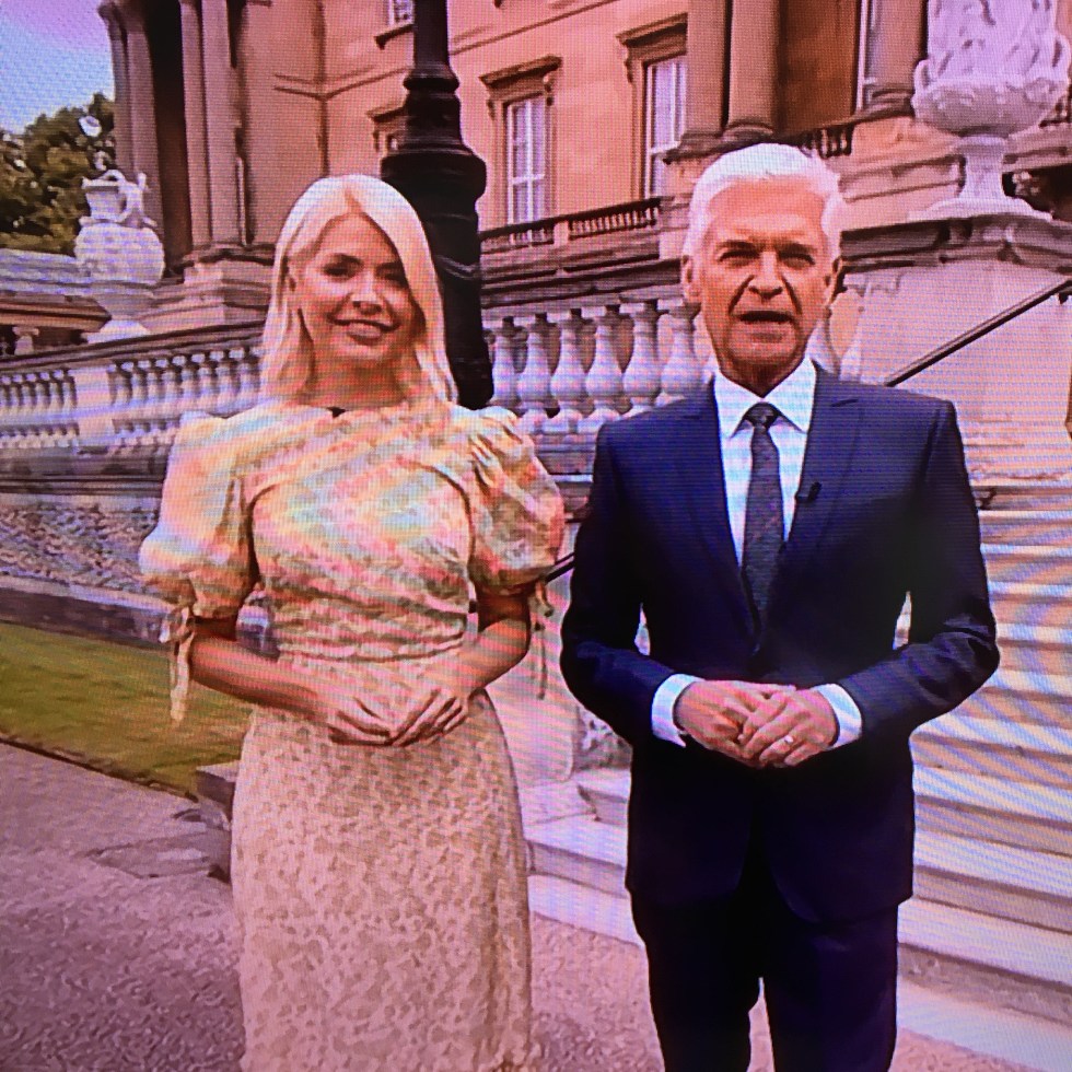 where to get all Holly Willoughby This Morning dresses gold puff sleeve midi dress 24 May 2022 Photo ITV