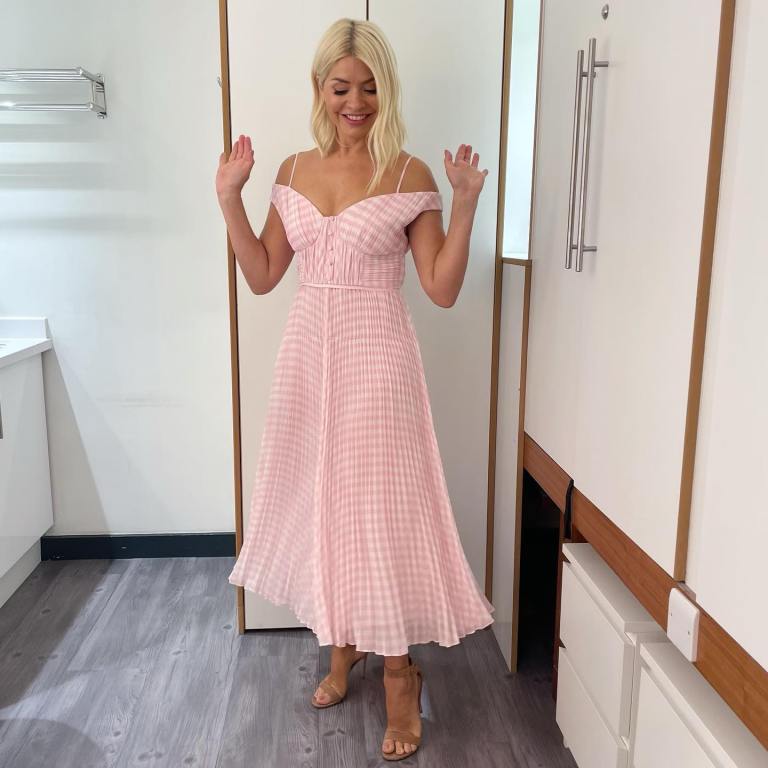 where to get all Holly Willoughby This Morning dresses pink gingham of the shouldr dress nude suede sandals 8 July 2022 Photo Holly Willoughby