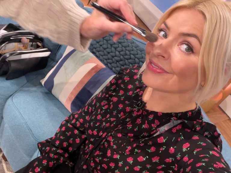 where to get all Holly Willoughby This Morning outfits black and red rose print blouse black mini skirt black suede court shoes 4 October 2022 Photo Holly Willoughby