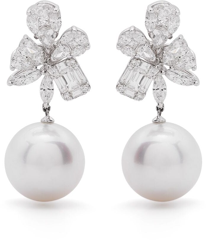 Yoko London 18kt white gold Starlight South Sea pearl and diamond earrings