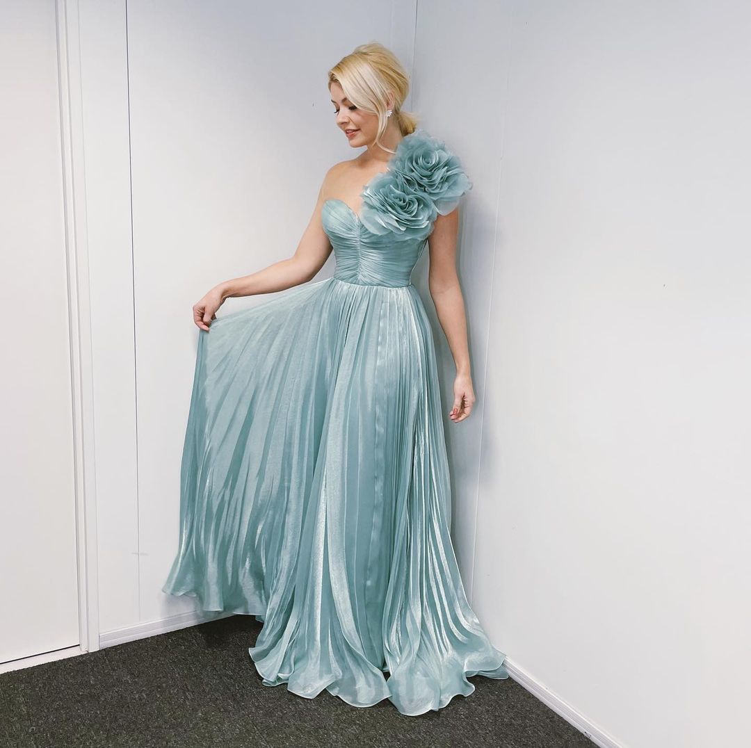 where to get all Holly Willoughby Dancing on Ice dresses blue one shoulder corsage corset gown 22 January 2023 Photo Holly Willoughby
