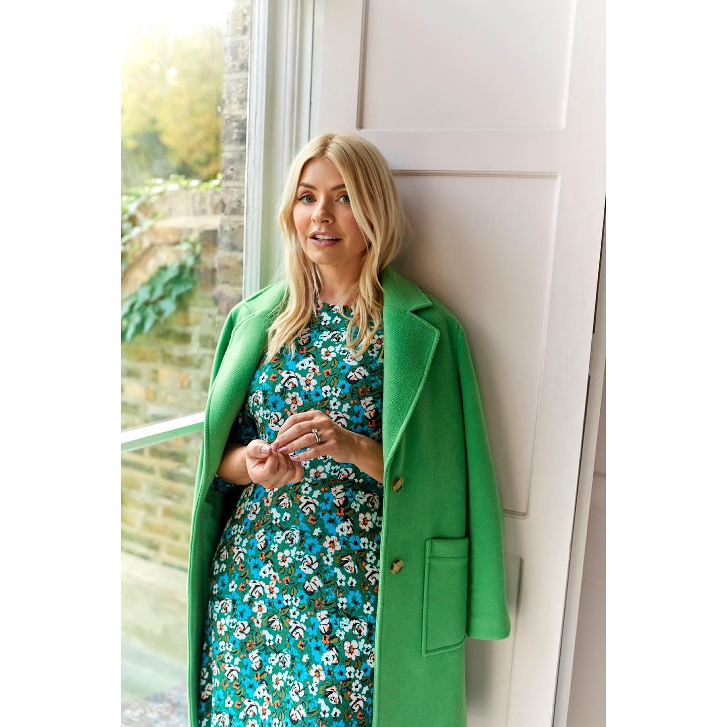 where to get all Holly Willoughby dresses green floral tea dress green twill jacket 13 January 2023 Photo M&S