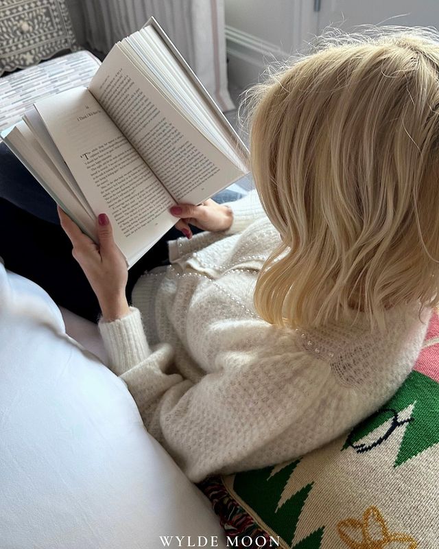 where to get all holly Willoughby outfits ecru white pearl embellished cardian wylde Moon 2 February 2023 Photo Wylde Moon