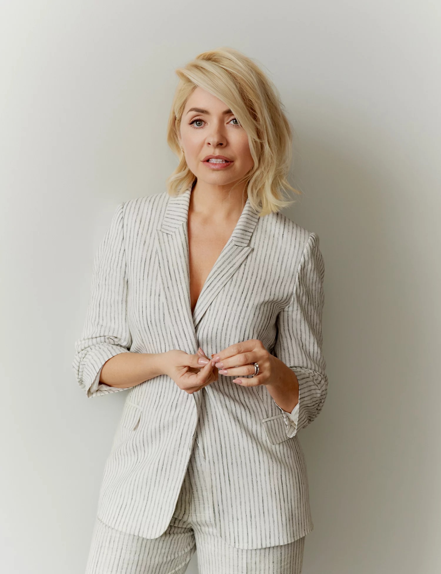 where to get all Holly Willoughby outfits ivory striped blazer and trousers 7 May 2023 Photo M&S
