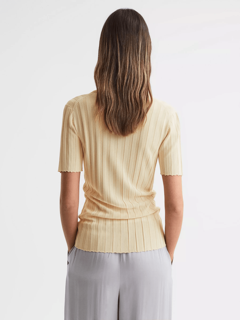 Reserved Blouse With Collar back view