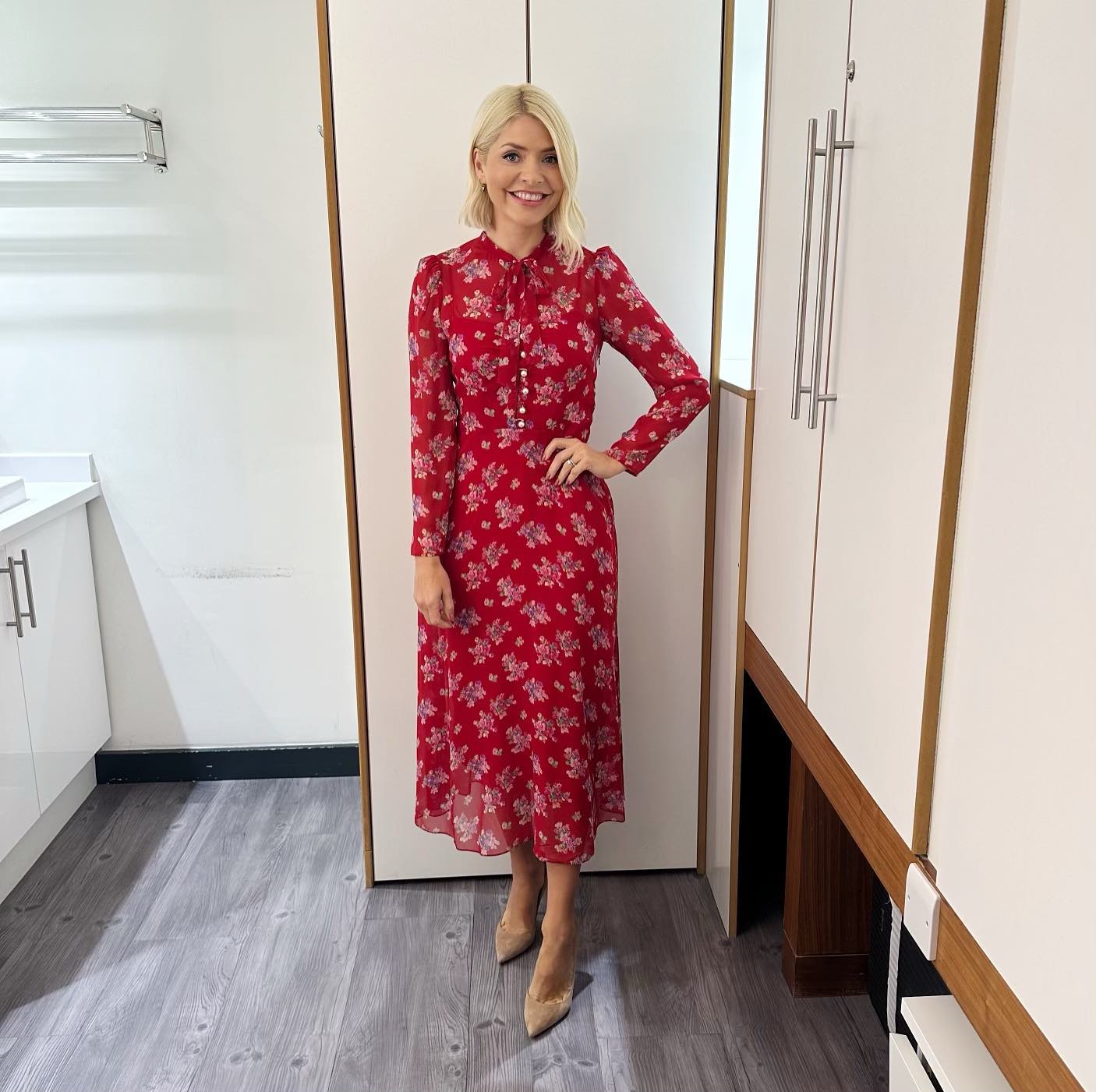 where to get all Holly Willoughby This morning dresses red floral pussy bow long sleeve midi dress nude suede court shoes 21 September 2023 Photo Holly Willoughby
