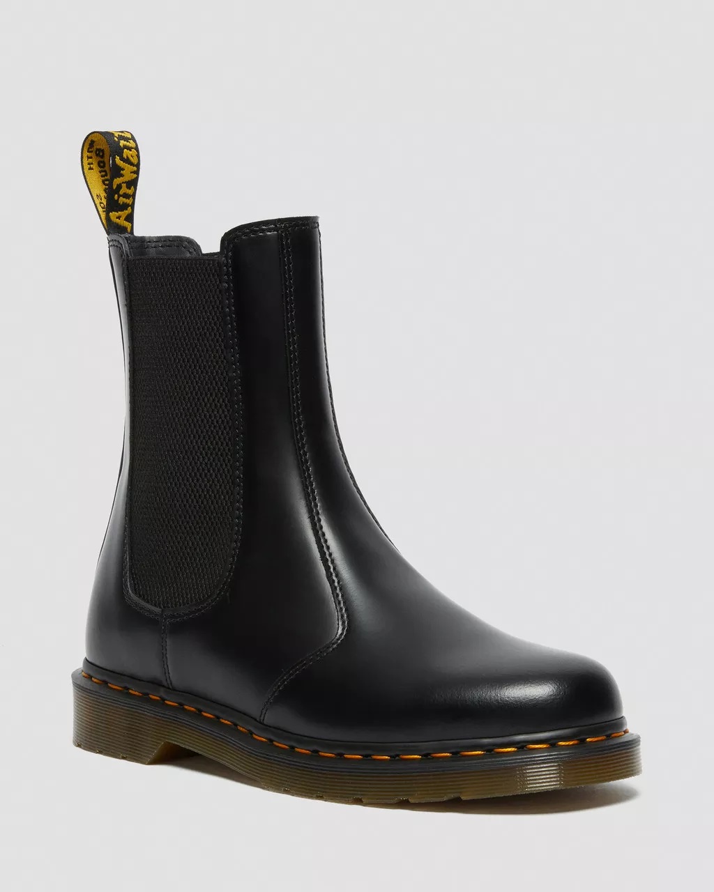 Dr Martens 2976 Hi Smooth Leather Chelsea Boots