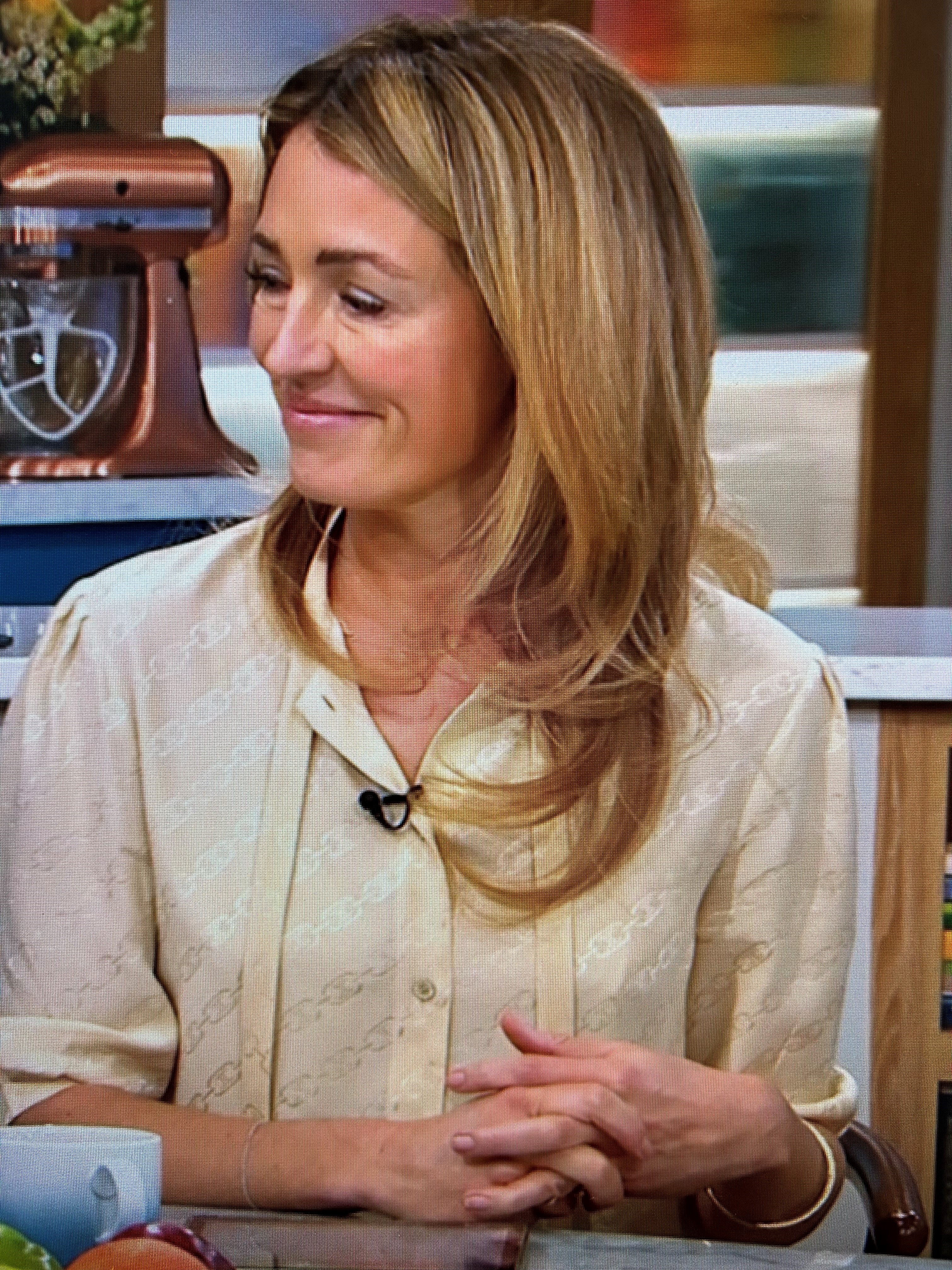 where to get all Cat Deeley this Morning outfits cream chain jacquard tie neck blouse brown floral trousers 28 March 2024 Photo ITV