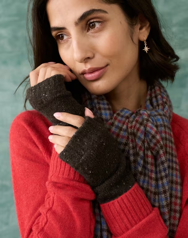 Brora Cashmere Donegal Wristwarmers