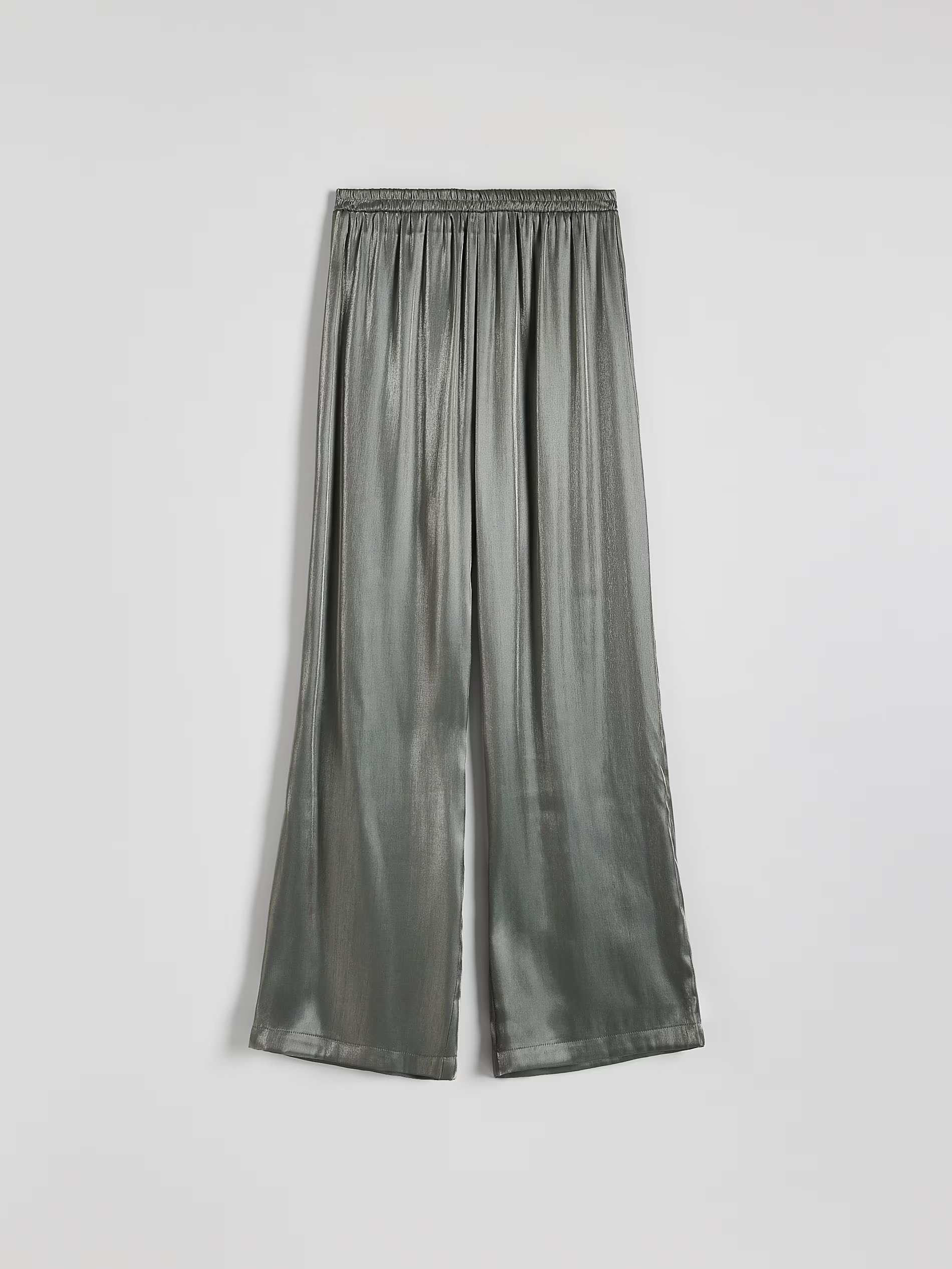 Reserved Viscose rich wide leg trousers