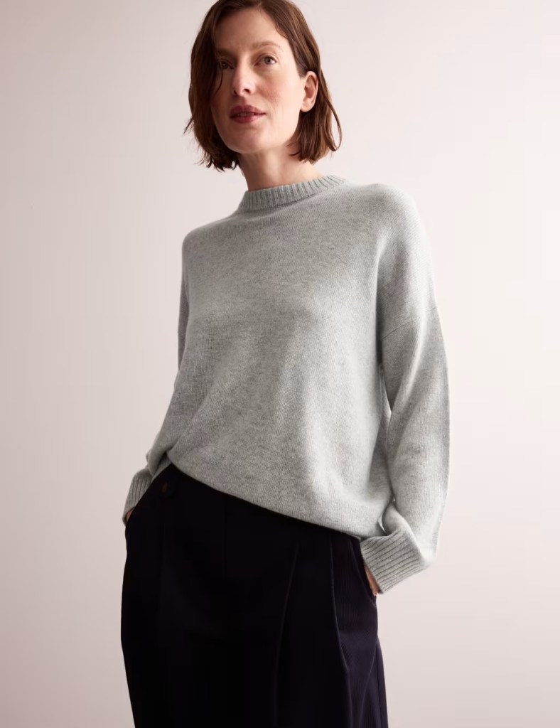 Jaeger Pure Cashmere Crew Neck Relaxed Jumper