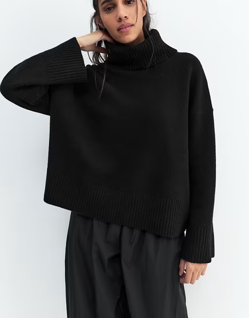 Pull&Bear Soft knit high neck jumper in black