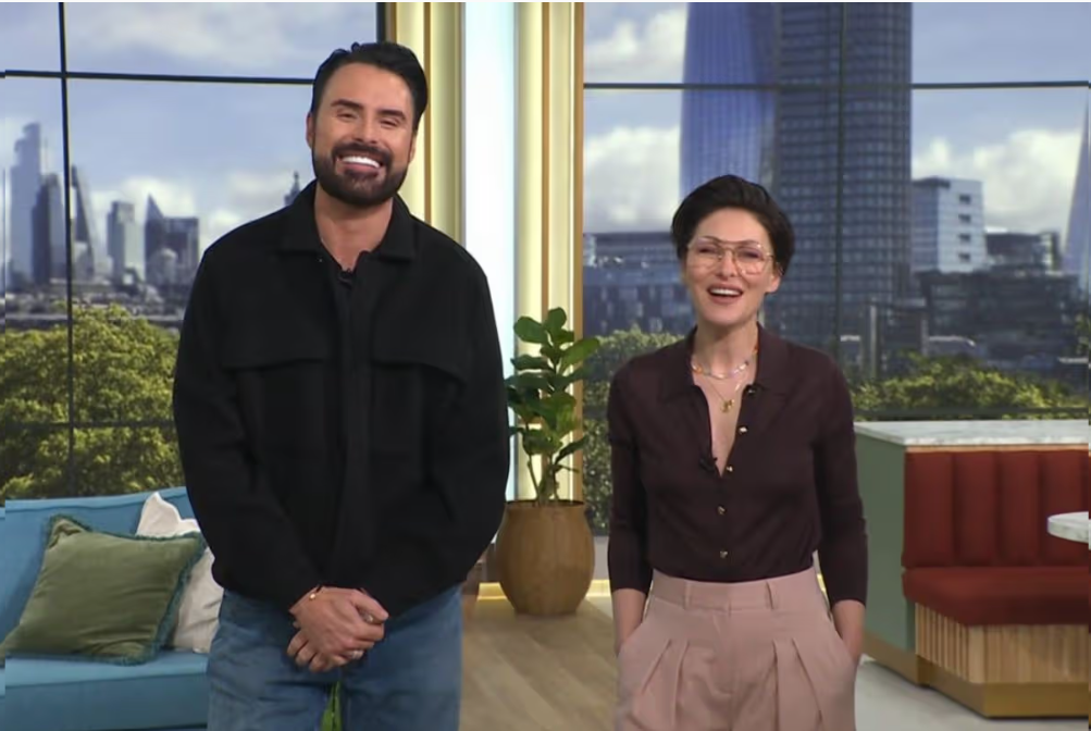 Emma Willis Brown Knit Shirt This Morning April 2026 – Fashion You ...