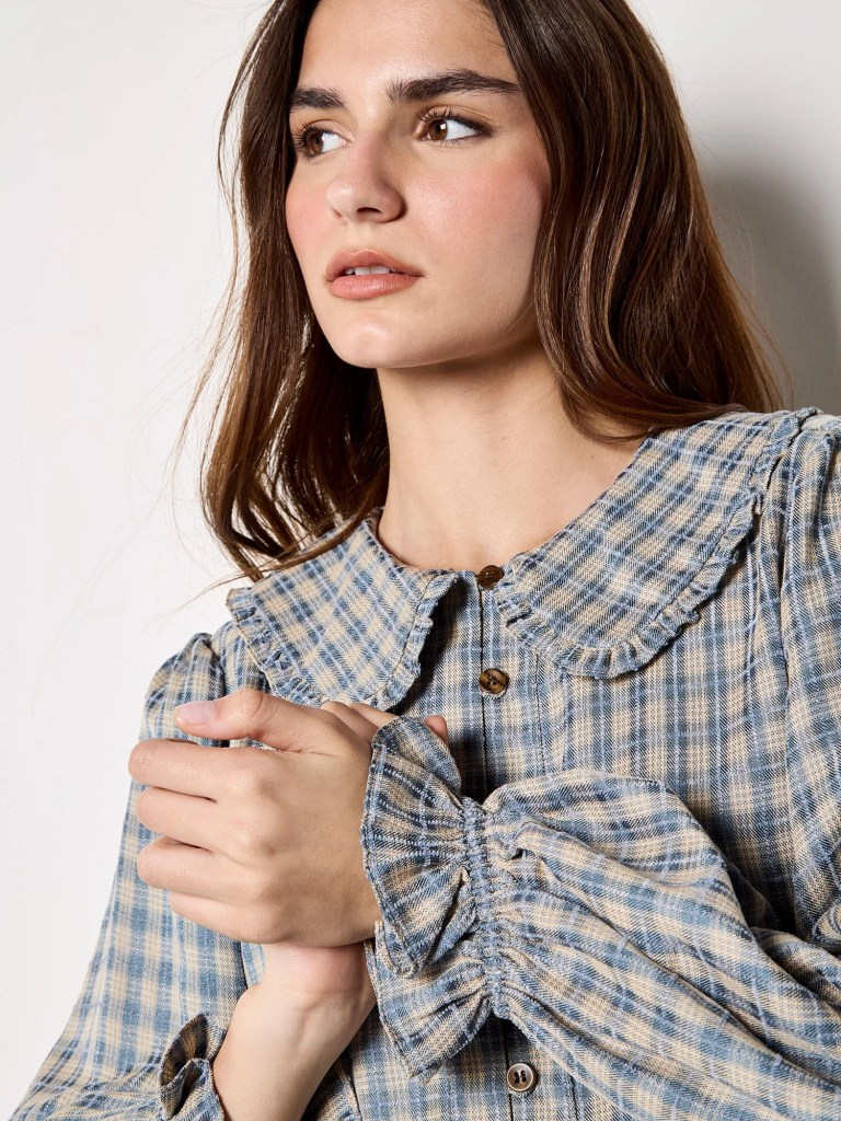 Apricot Chenille Check Ruffle Collar Shirt
